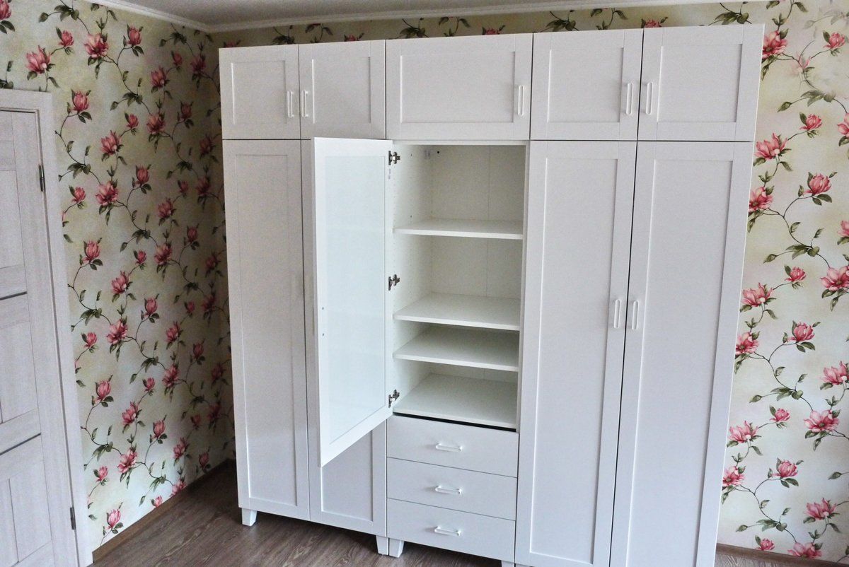 White Closet — Milton, VT — Hometown Closet Finishing White Closet — Milton, VT — Hometown Closet Finishing