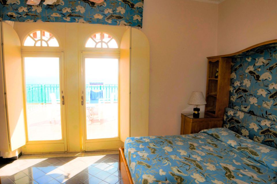 Hotelzimmer mit Terrasse