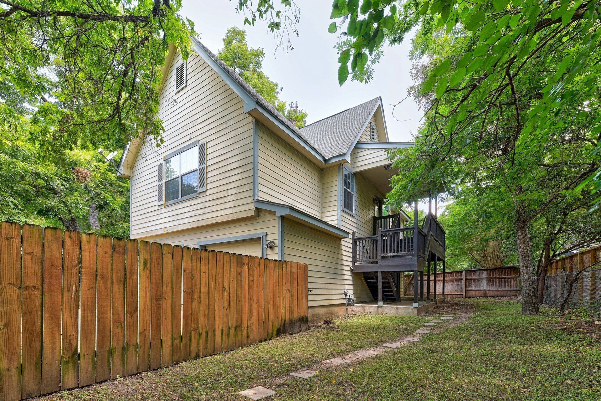 Lee Residential Properties