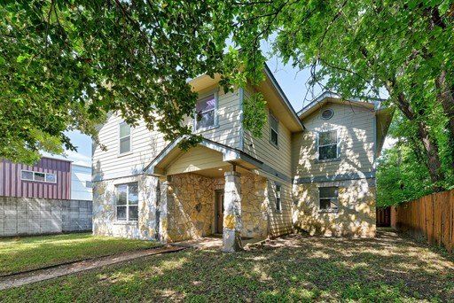 Lee Residential Properties