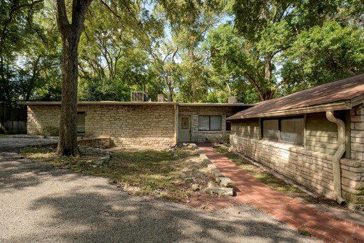 Lee Residential Properties