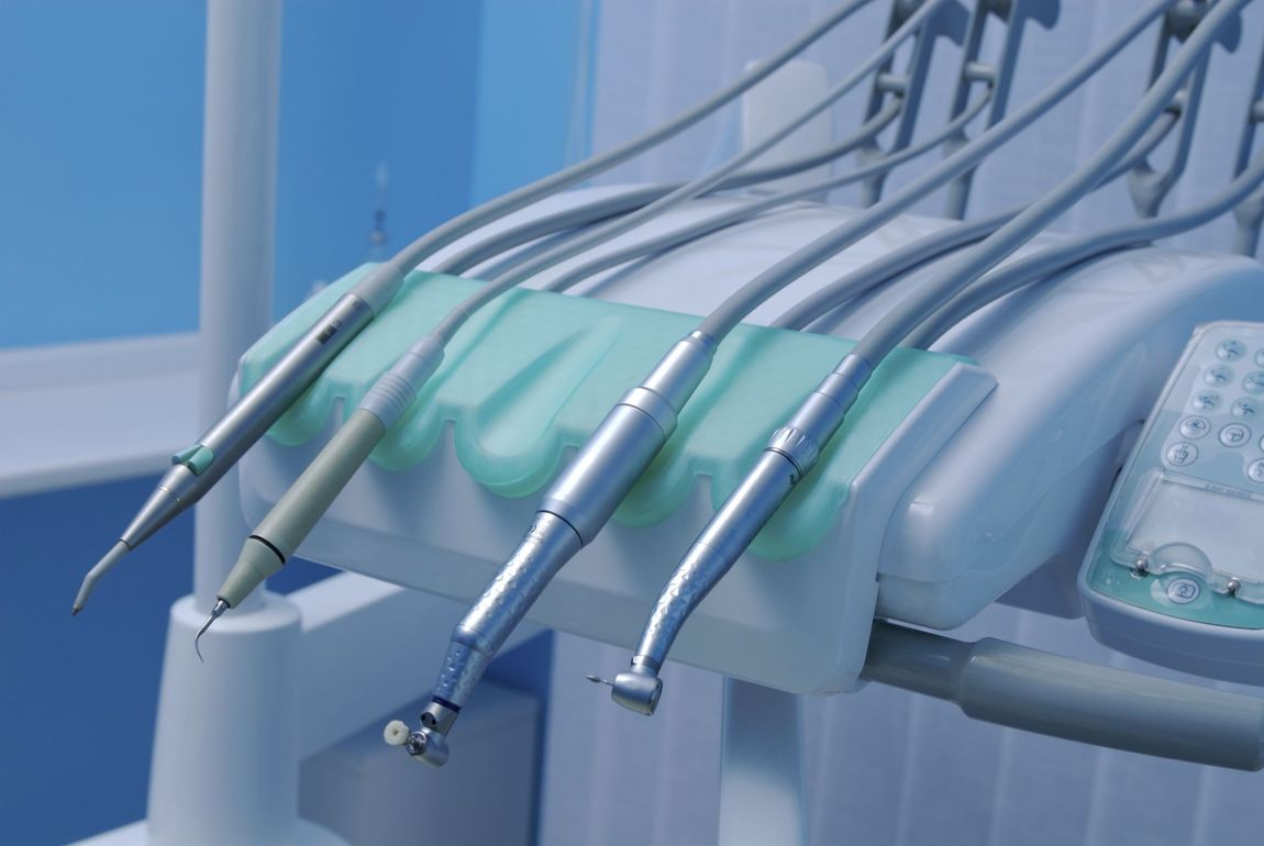 strumenti per la pulizia dentale