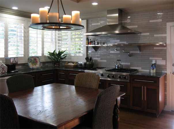 Klein Kitchen