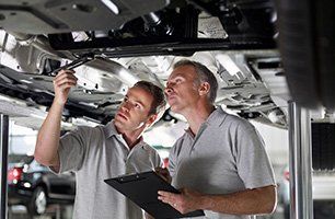 MOT test being conducted by experts