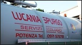 camion per gli spurghi