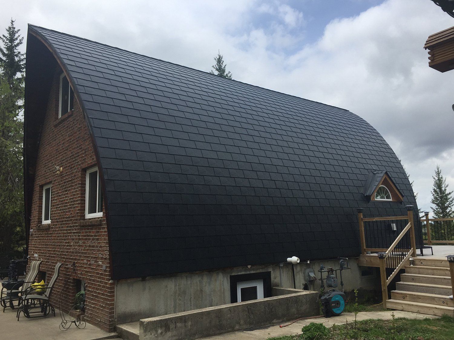 Arched Roof Metal Shingles on Quonset House