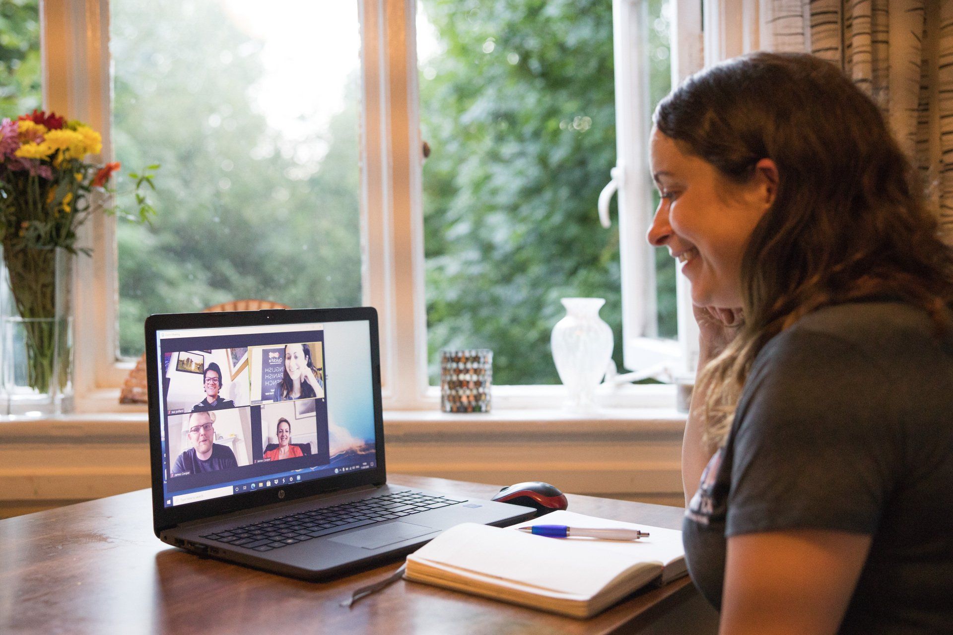 students on laptop