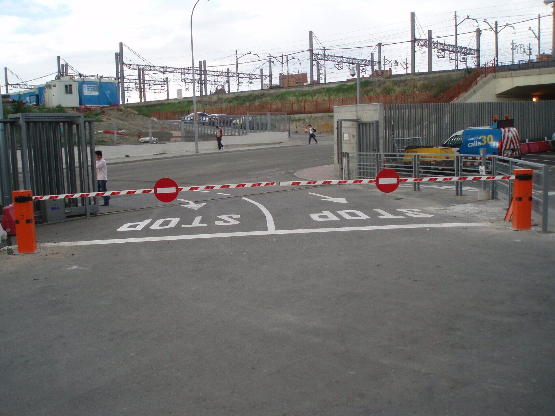 BARRERAS DE ACCESO