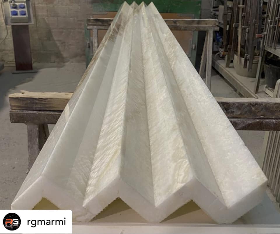 Rivestimento pareti in onice ivory