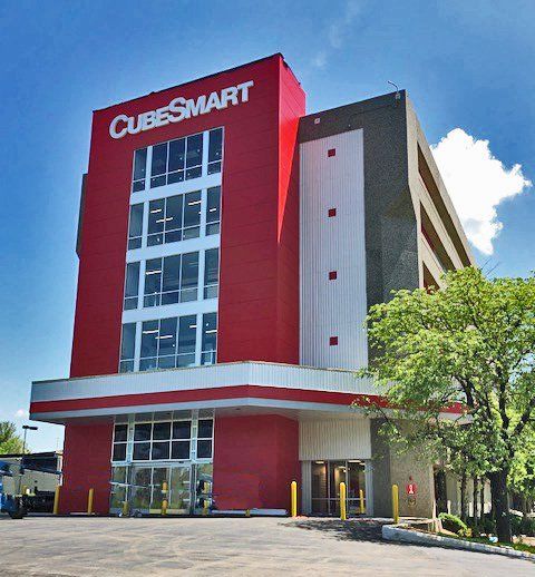 Cube Smart Tysons