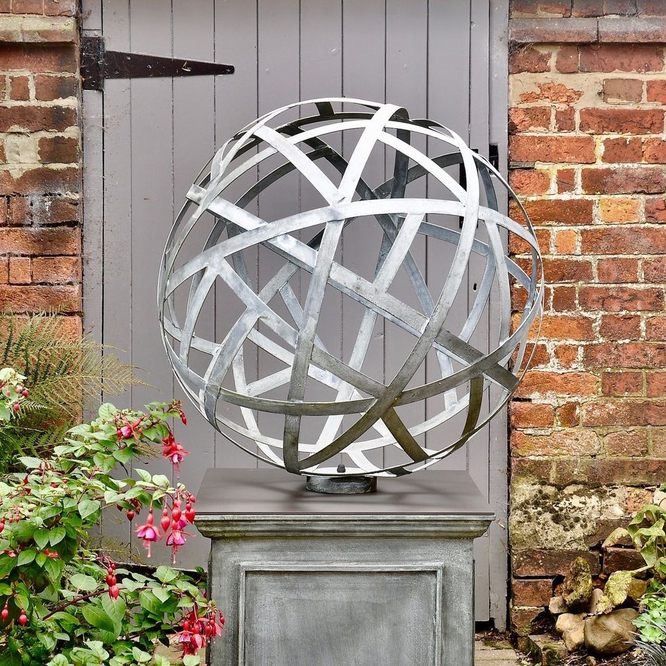Harry Lattice Ball Sculpture