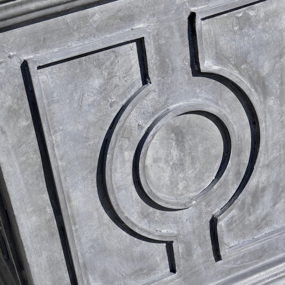 Belgian Circle Planters Detail