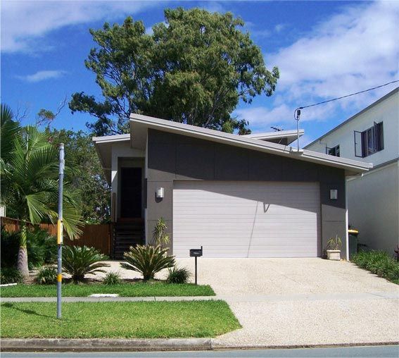 view of a driveway