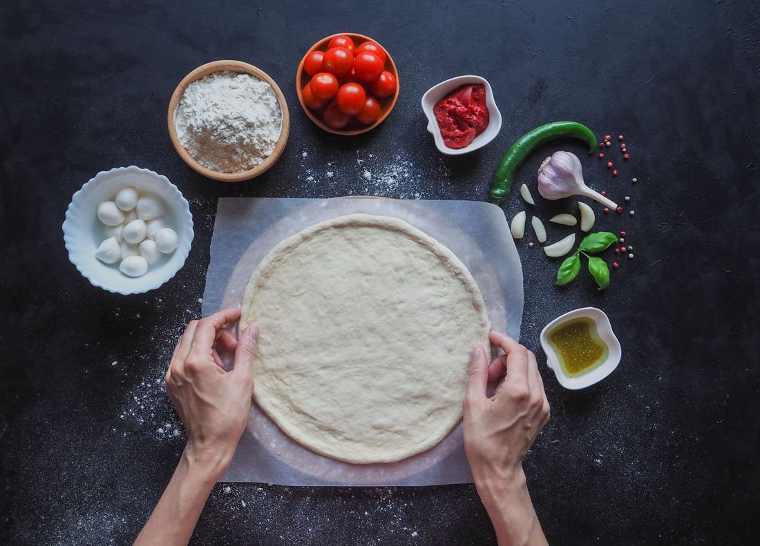 Preparazione della pizza