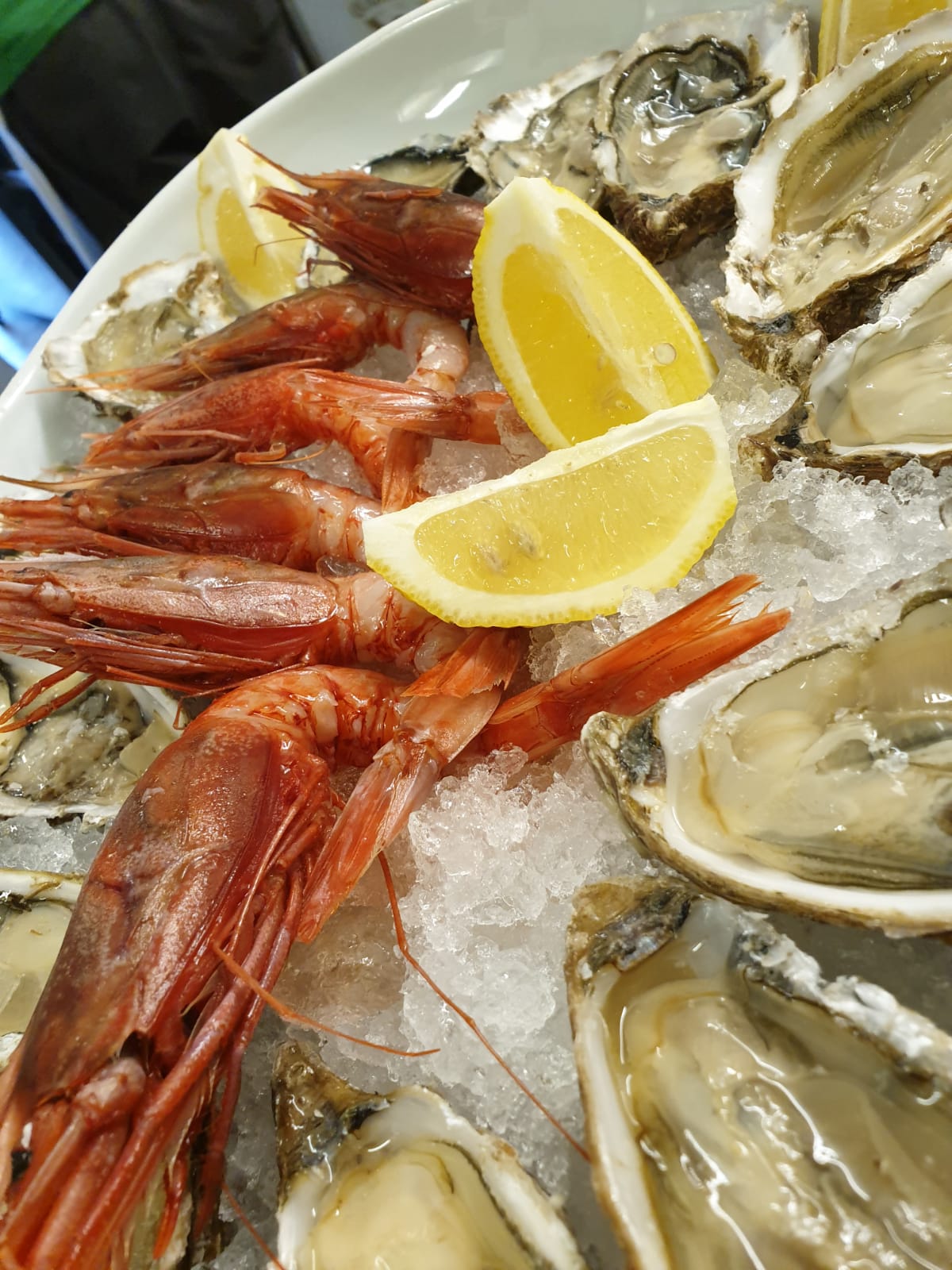 primo di pesce con gamberi