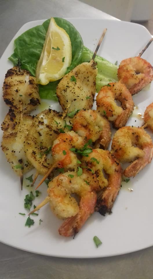 spiedini di pesce fritto