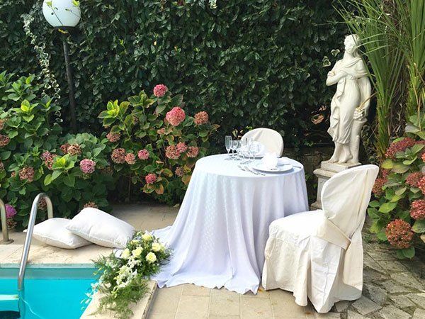 statua con piscina