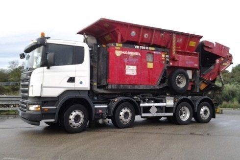 Camion della ditta di servizi ambientali