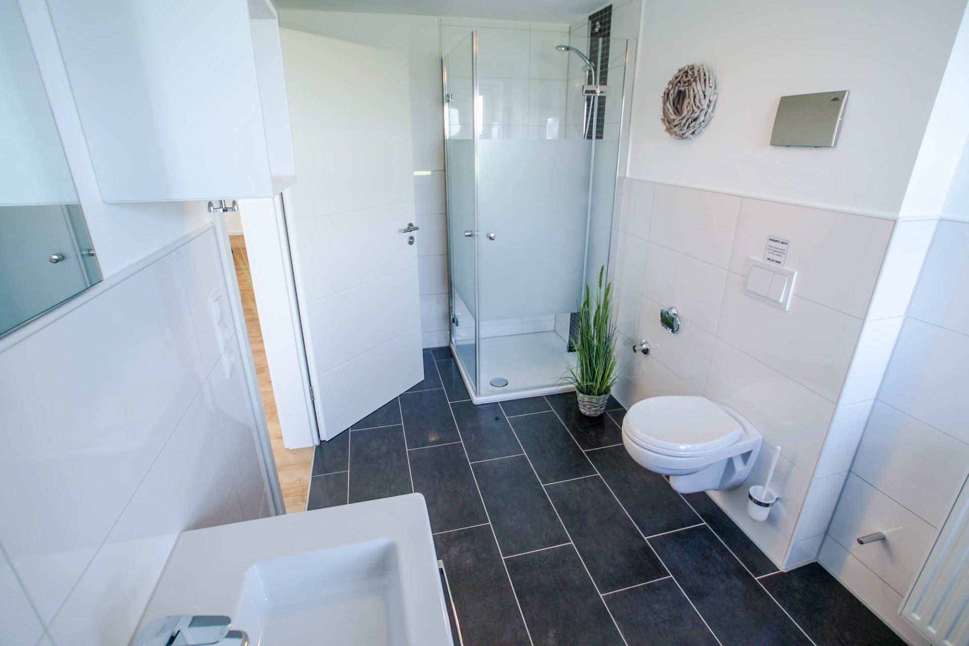 Badezimmer in Ferienwohnung 6.