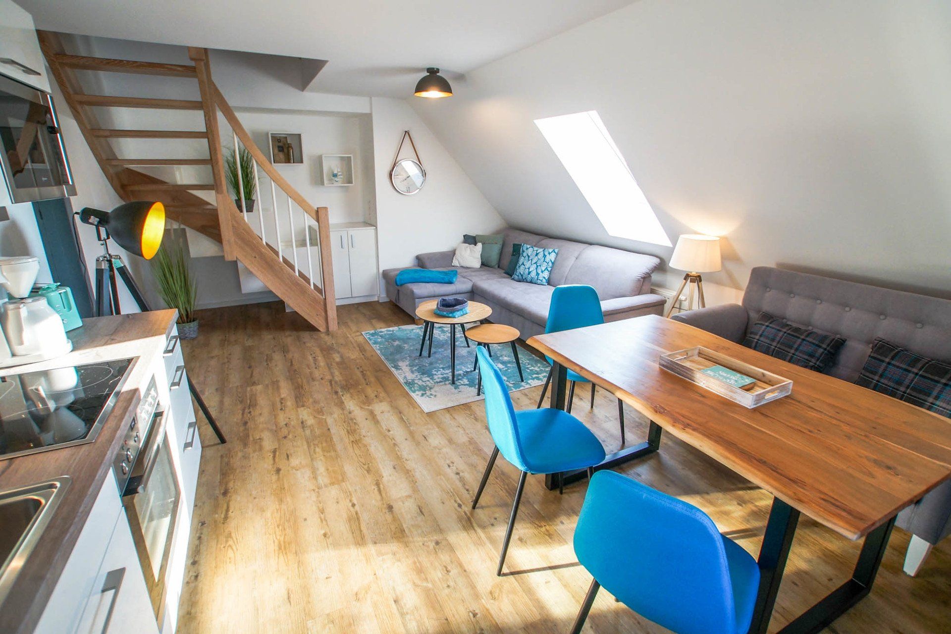 Wohn-/Essbereich mit Küche in Ferienwohnung 9.