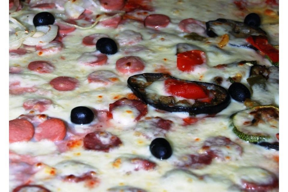 ingredienti di prima qualità per il condimento della pizza