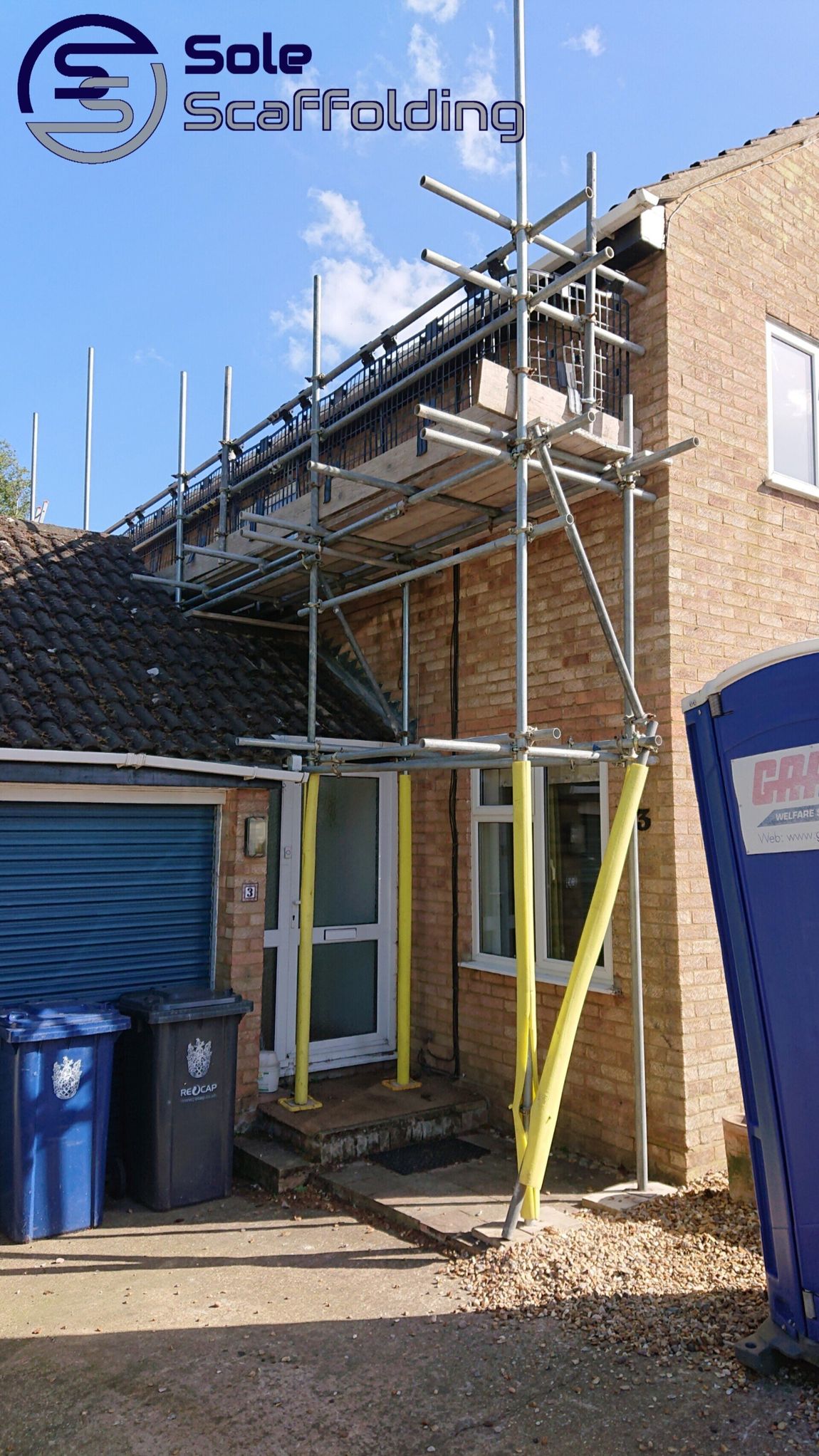 sole scaffolding - Scaffold for new facia install in Comberton