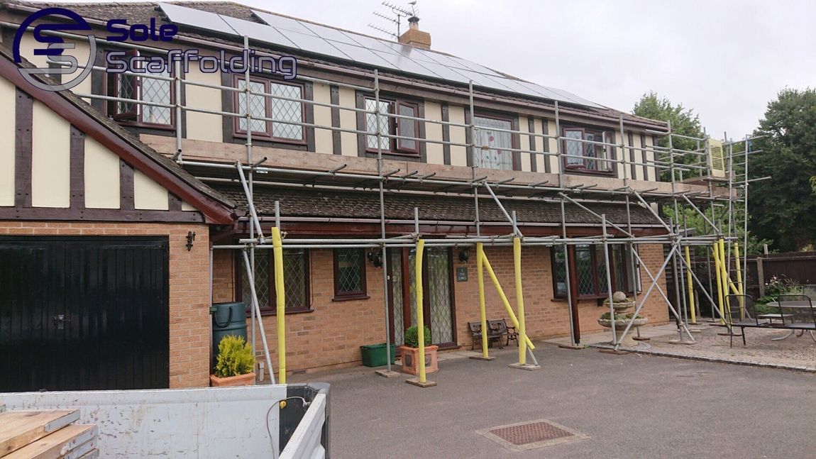 sole scaffolding - scaffold for painting external of a house in Soham