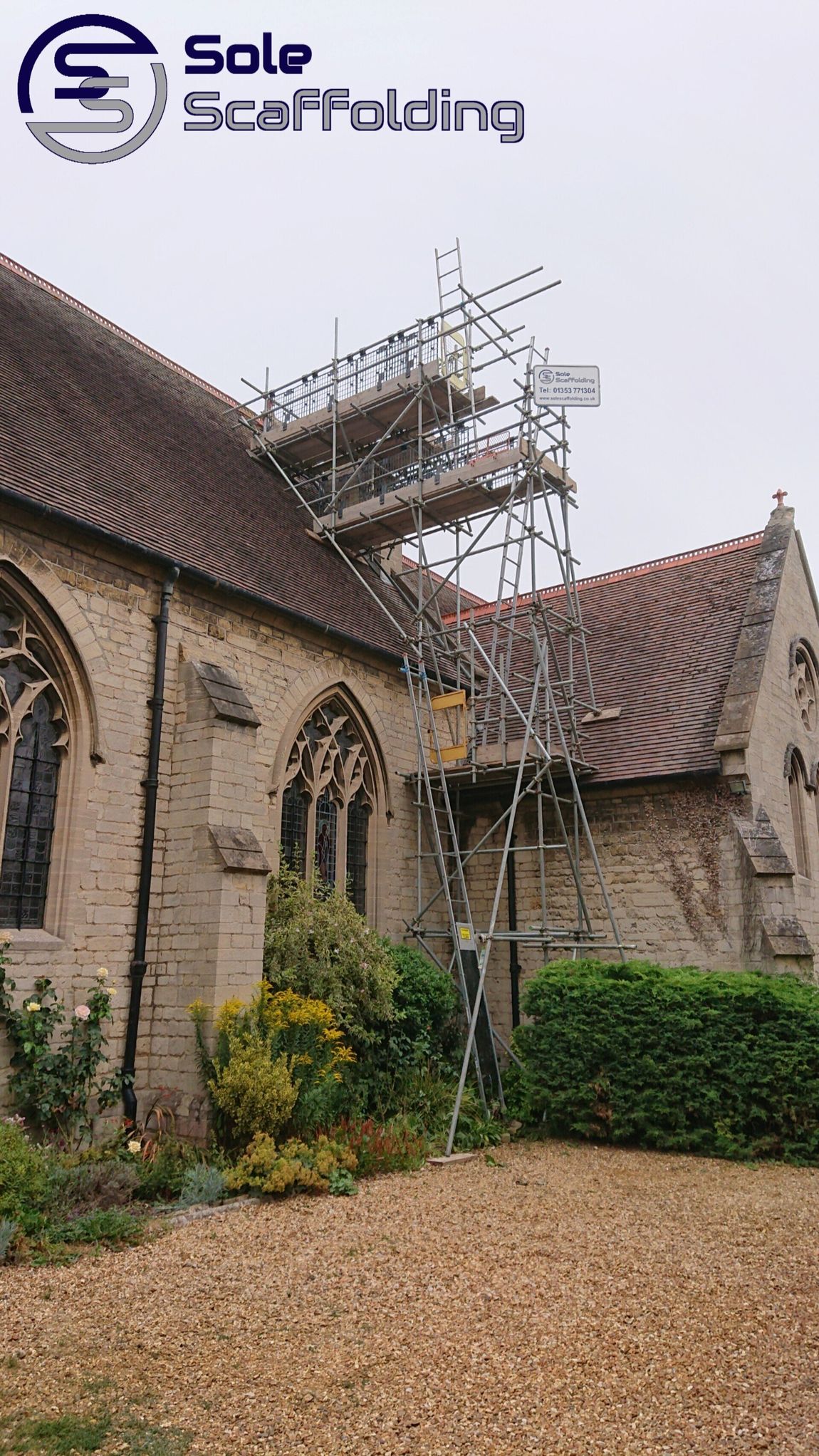 sole scaffolding - chimney scaffold for flue install in Ely