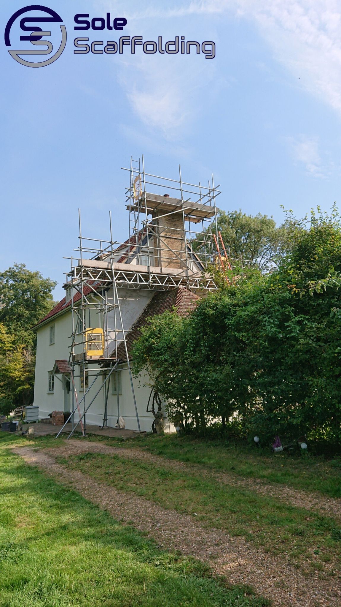 sole scaffolding - chimney bee removal scaffold in Fordham