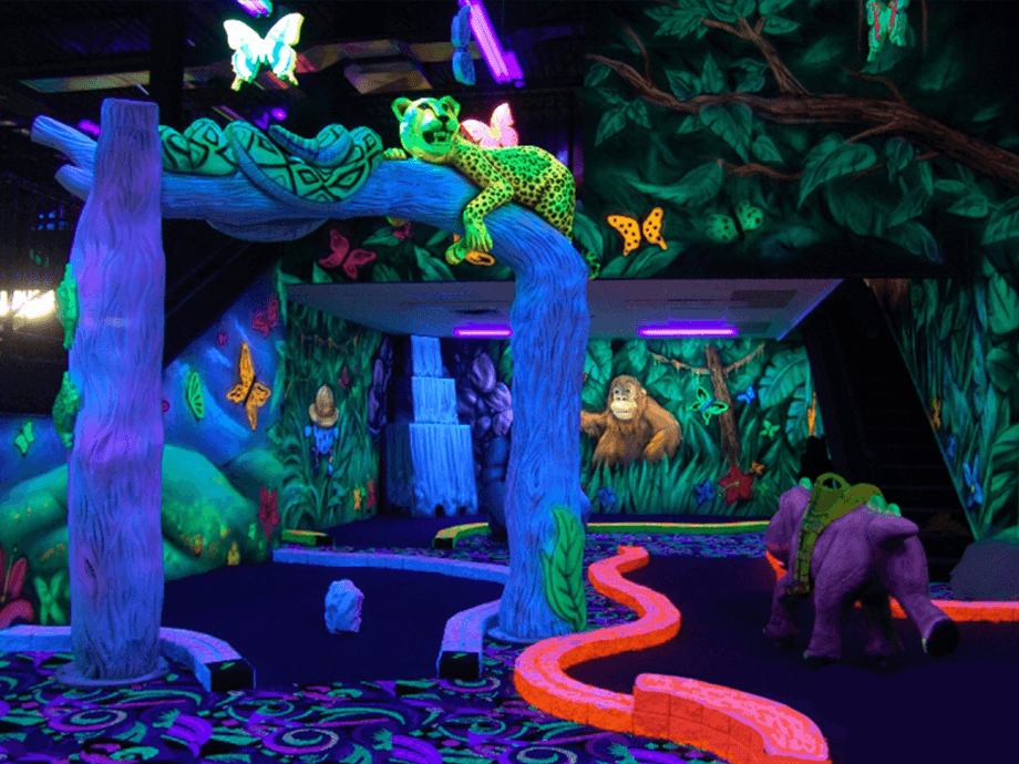 Themed Course