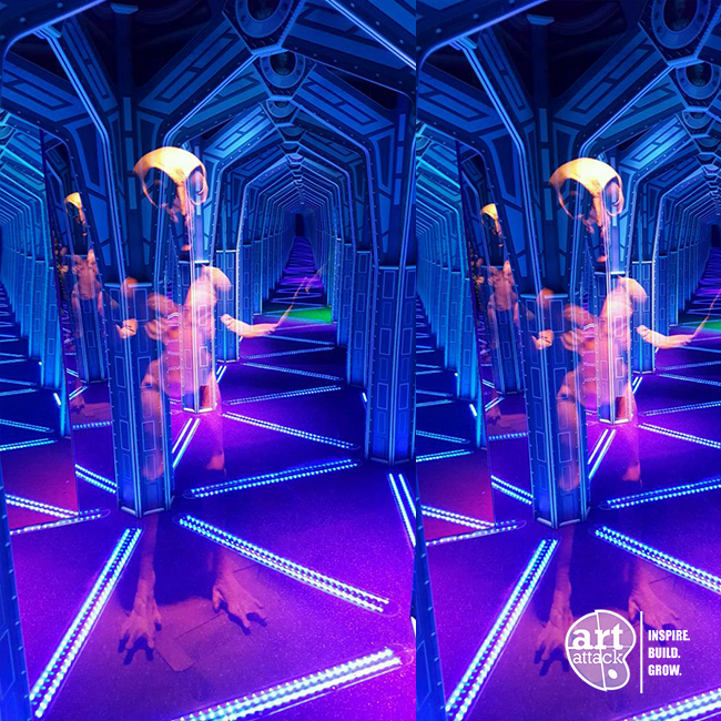 LED Black Light Art Attack Maze