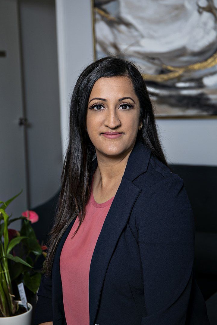 commercial photography photographer business photos imagery branding  headshots portraits female