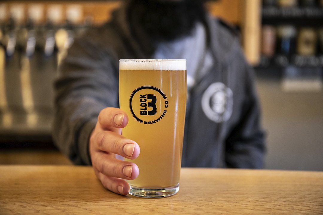 commercial photography photographer photos business branding marketing  portrait candid styled photoshoot brewery beer candid