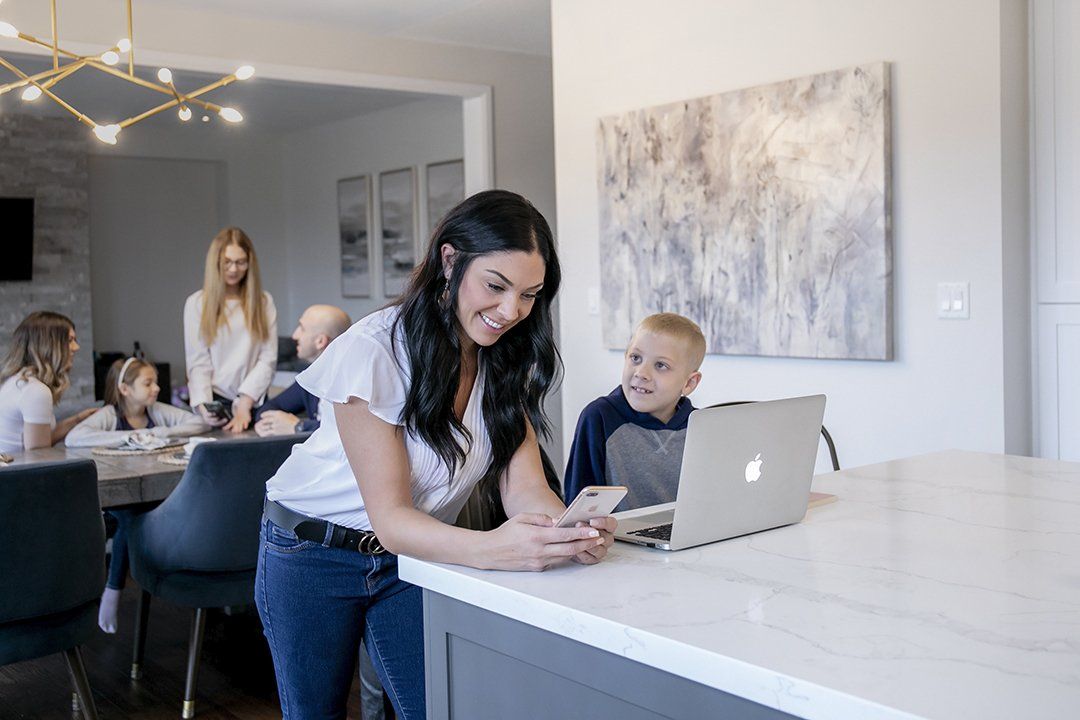 commercial photography photographer photos business branding marketing  portrait candid styled photoshoot female
