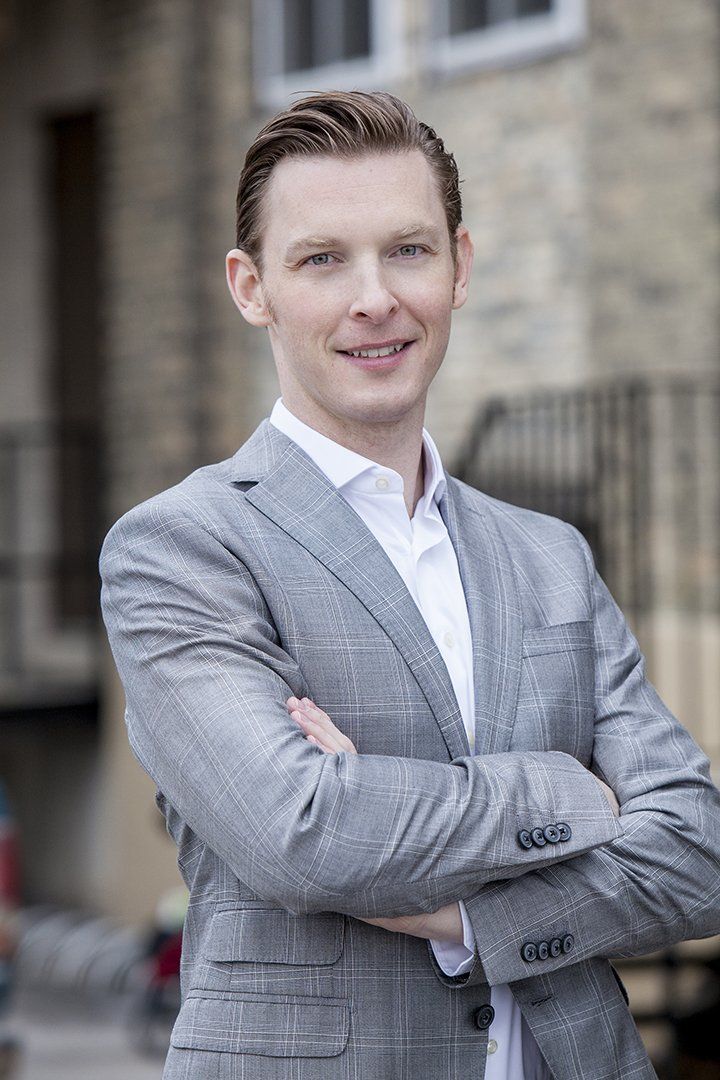 commercial photography photographer business photos imagery branding  headshots portraits male