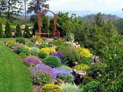 Plant & Flowers - Landscaping in Portland, ME Plant & Flowers - Landscaping in Portland, ME