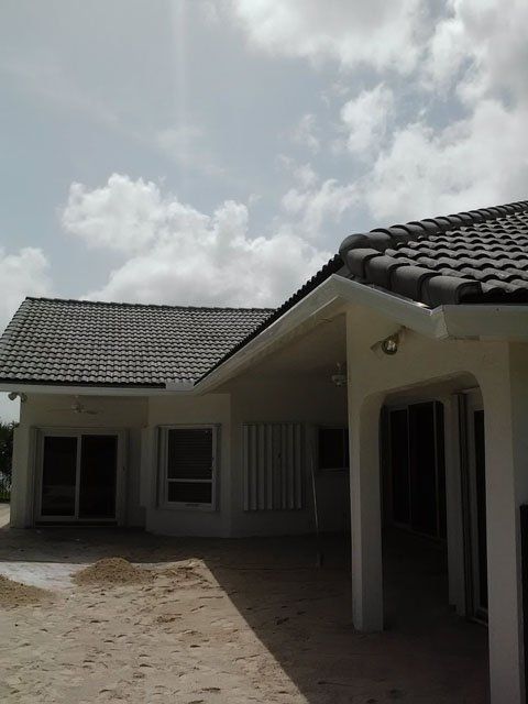 Installed Gutter On White House — Oakland Park, FL — Watertite Gutter Company