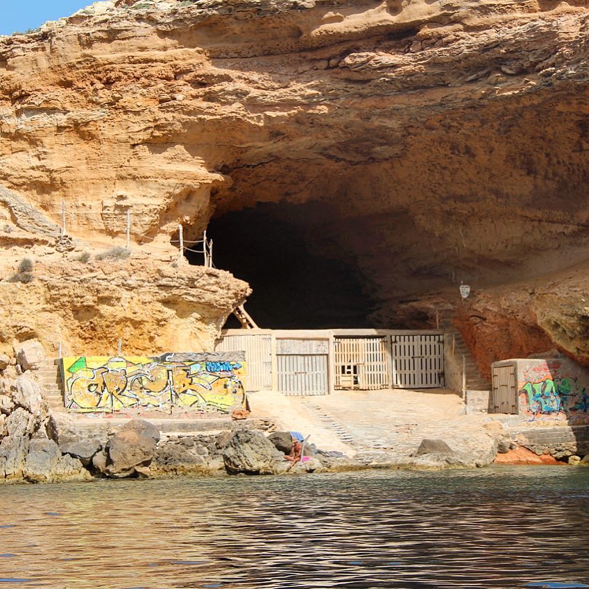 rave cave ibiza