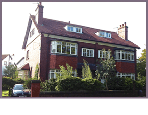 To talk through any problems you may have in Leeds call James Taylor Dip Psych, UKCP Reg on 07973 428365 Woman lying down on consultation chair