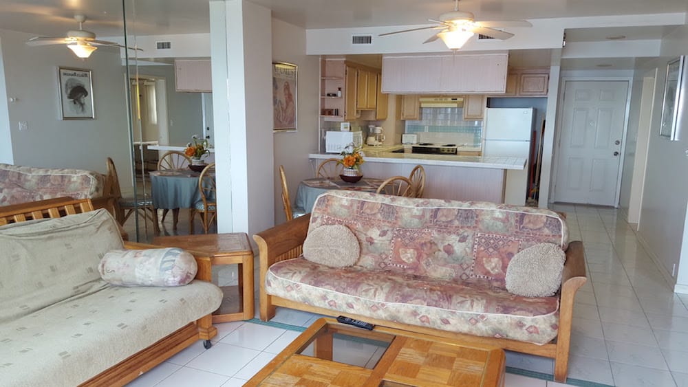 Living Area 2