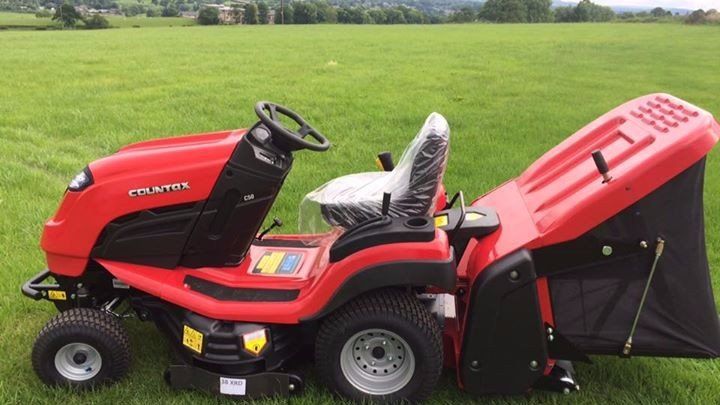 garden vehicle;e
