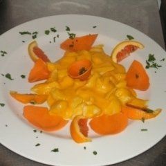 pesce con frutta