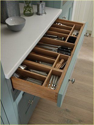 Contemporary kitchens 