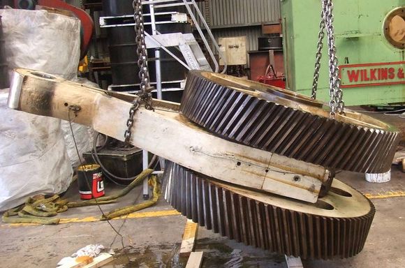 Wilkins and Mitchell 600 ton press