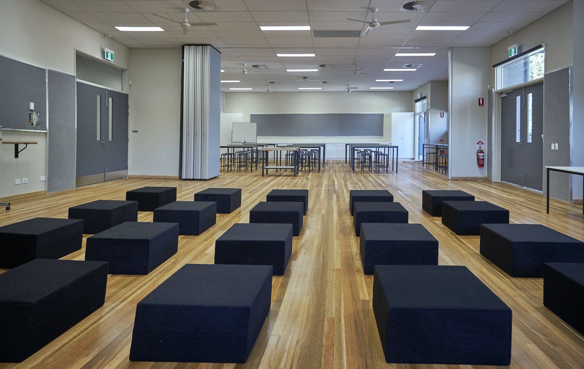 Series 100 Operable Wall