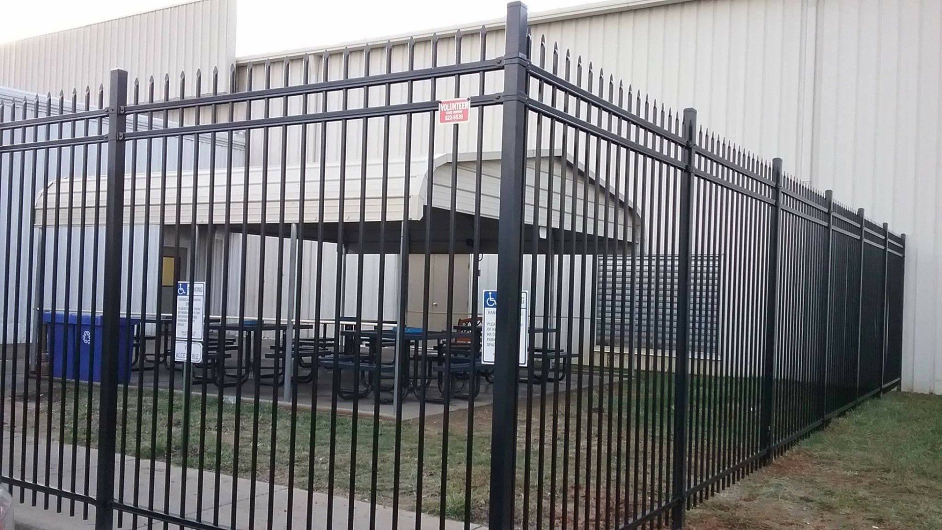 Aluminum/Steel Fence — Hendersonville, TN — Volunteer Fence Company LLC Aluminum/Steel Fence — Hendersonville, TN — Volunteer Fence Company LLC