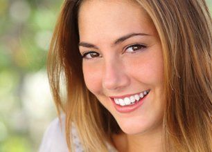 Lady with white teeth smiling