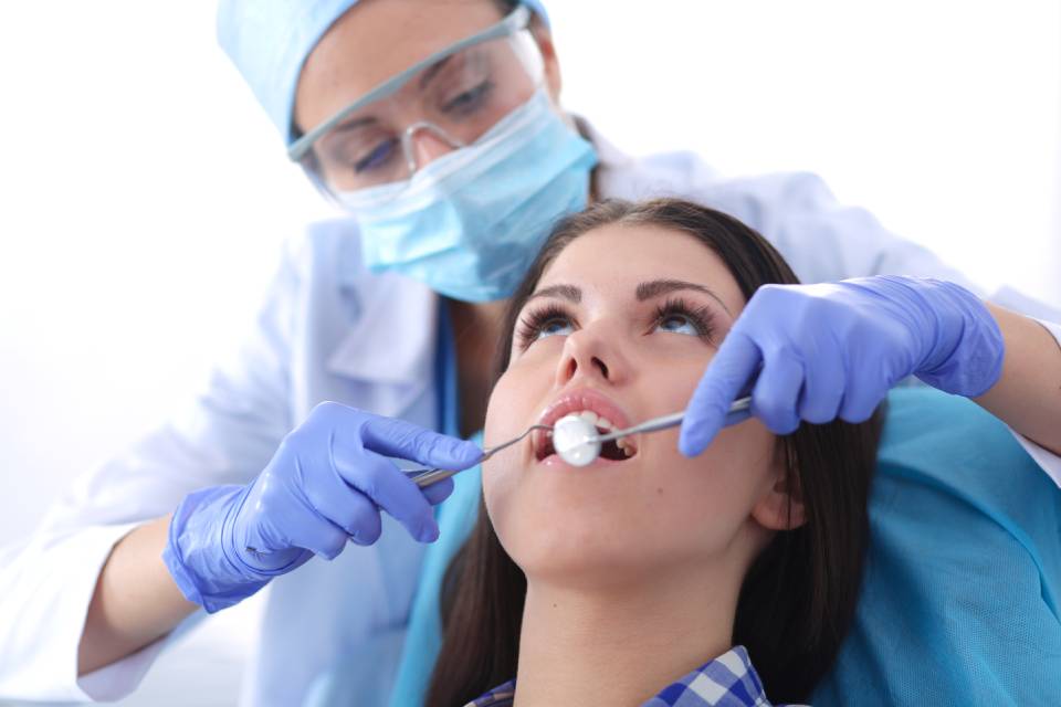 controllo odontoiatrico