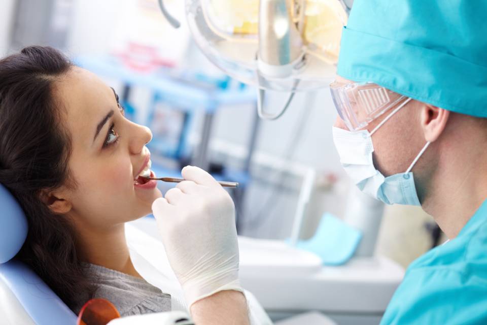 controllo di routine dal dentista
