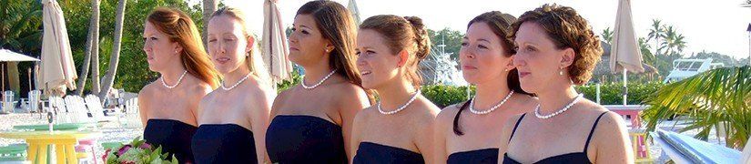 Top 5 Bridesmaids Gifts That Won’t Make Them Groan